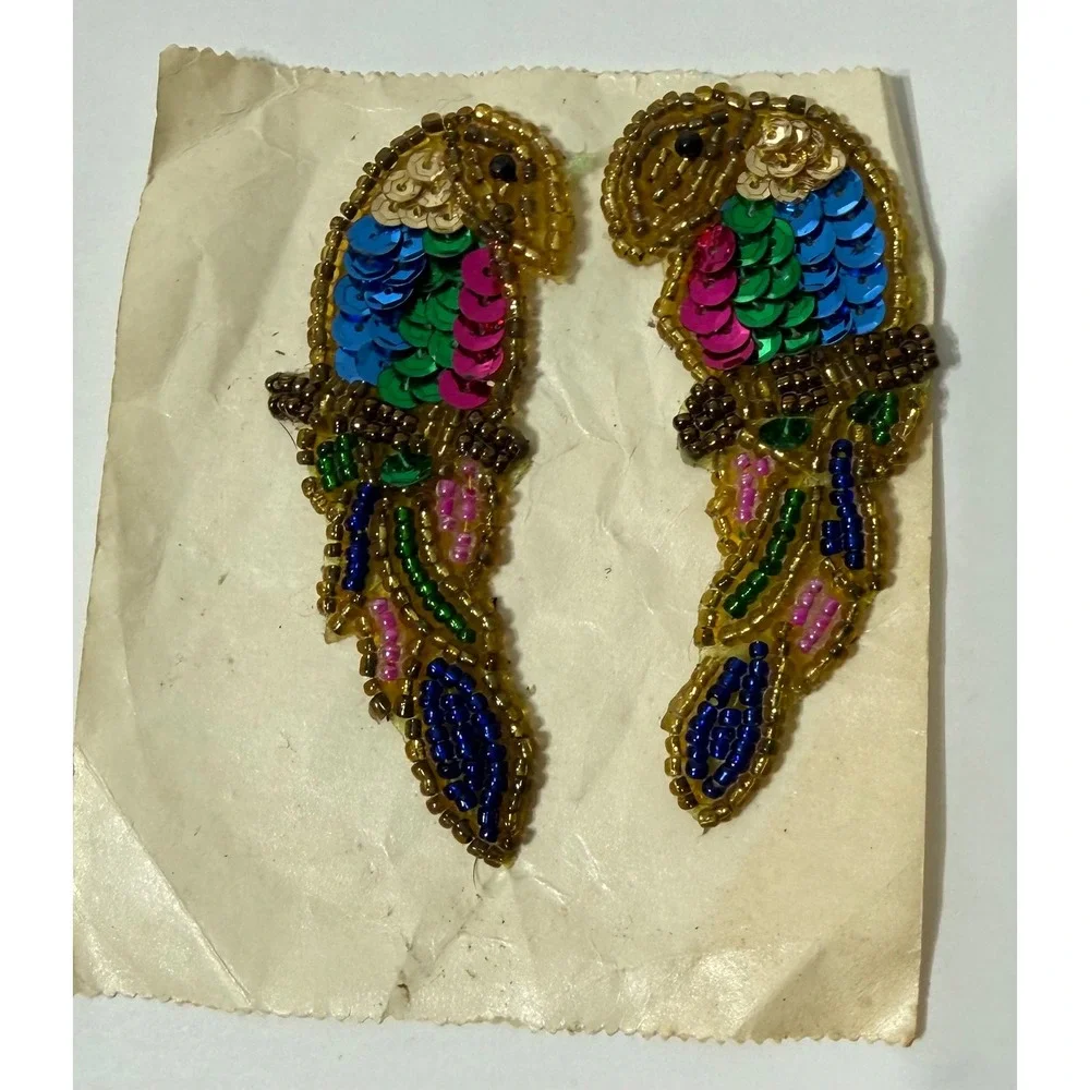 Vintage Style Beaded Sequin Parrot Bird Applique Patches Set of 2 Multi-Color